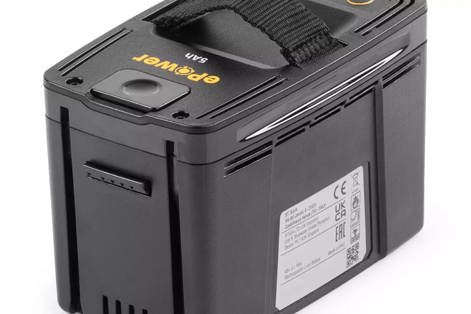 E450_274015004ST1_full02